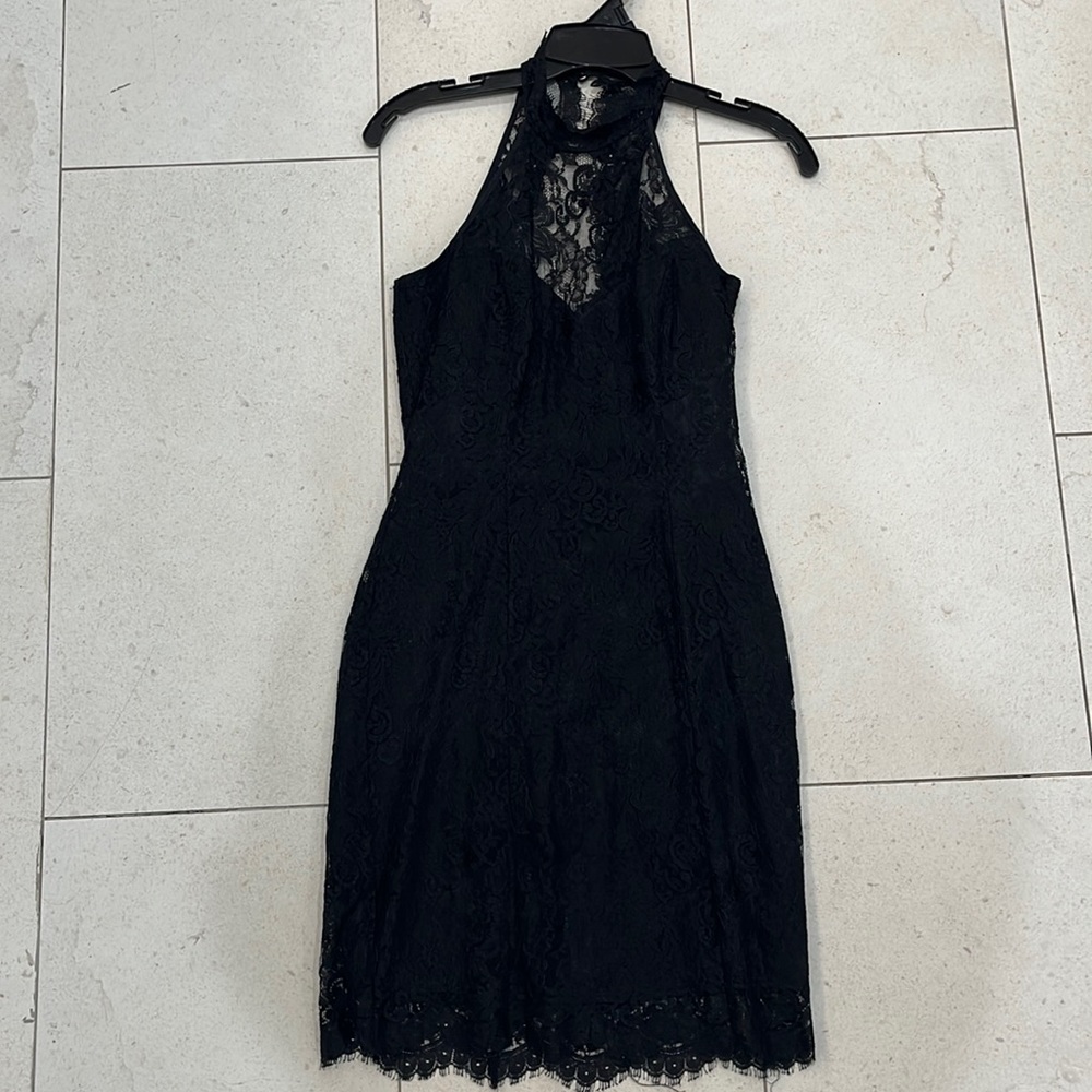 LAUNDRY by Shelli Segal Black Lace Mini Dress
